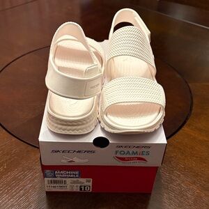 Skechers Cream Foamies Arch Fit Sandals